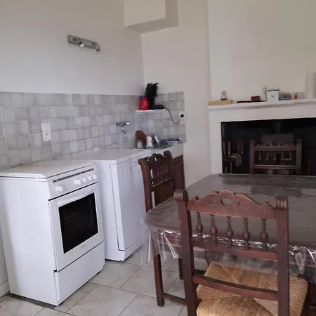 Holiday home Maison Dans Ecrin De Verdure En Perigord Noir *