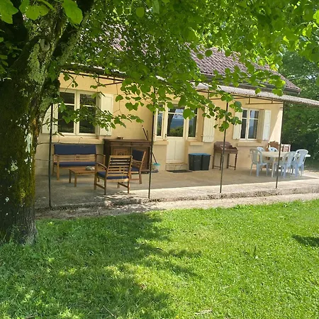 Maison Dans Ecrin De Verdure En Perigord Noir Holiday home Saint-Cyprien (Dordogne)